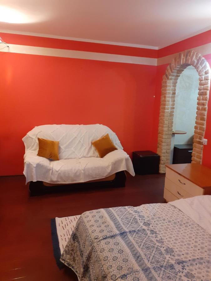Apartament Central Targu Neamt ภายนอก รูปภาพ
